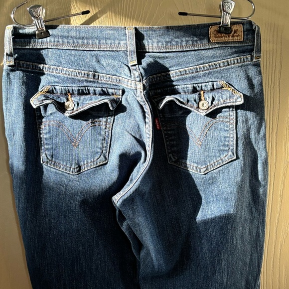 515 Levi’s in 6 short, bootcut, flap pockets, red tab - Picture 5 of 9
